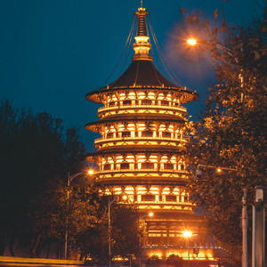 国产AV白嫩尤物扒开腿
